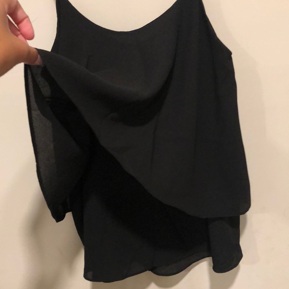 Black flowy top - Picture 7 of 7